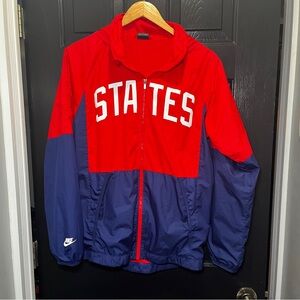 Nike Men's USA Water-Repellent Soccer Full-Zip Jacket Small Speed Red White Blue